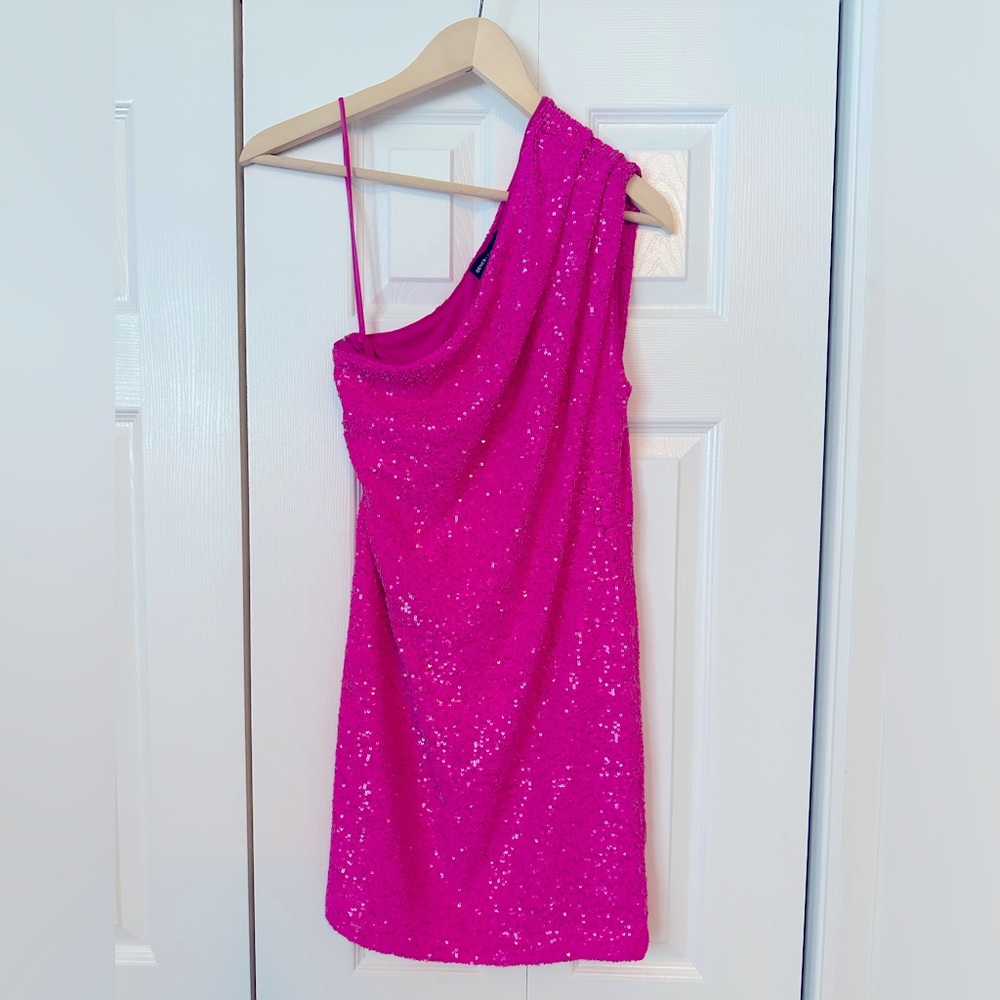 NWT Generation Love Hot Pink Sequin one shoulder dress! Retails $325